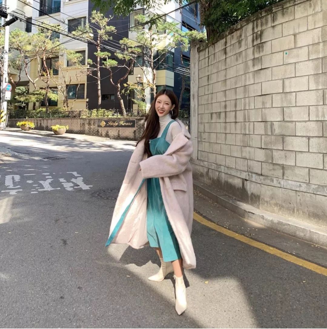 外套+小高领，时髦又保暖