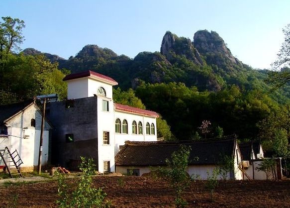 西泰山的特点是什么,西泰山为啥叫西泰山