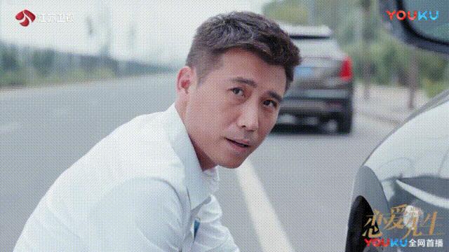 休夫复出，44岁爆红，宝藏姐姐中年叛逆记