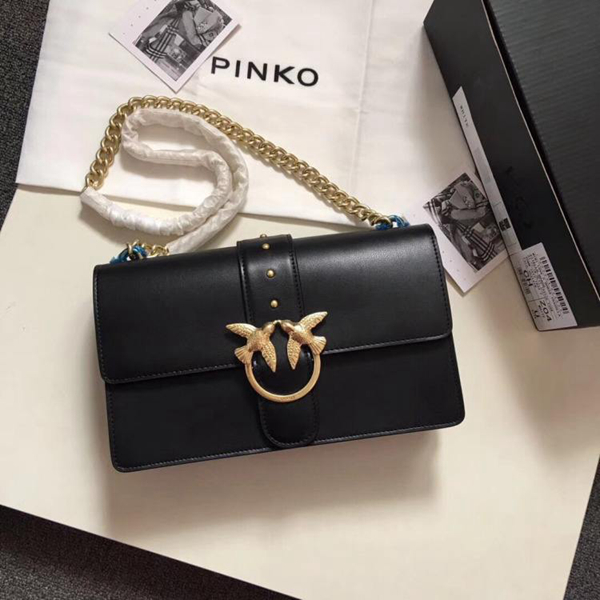 轻奢高档女包今年最火的包包,品牌轻奢高档女包时尚百搭