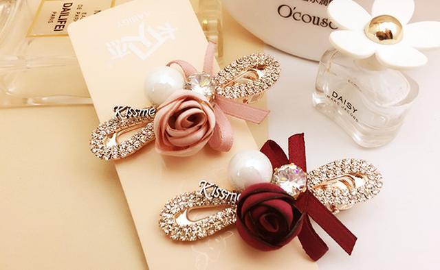 摆地摊卖什么最合适而且低成本的,摆什么地摊比较容易赚钱