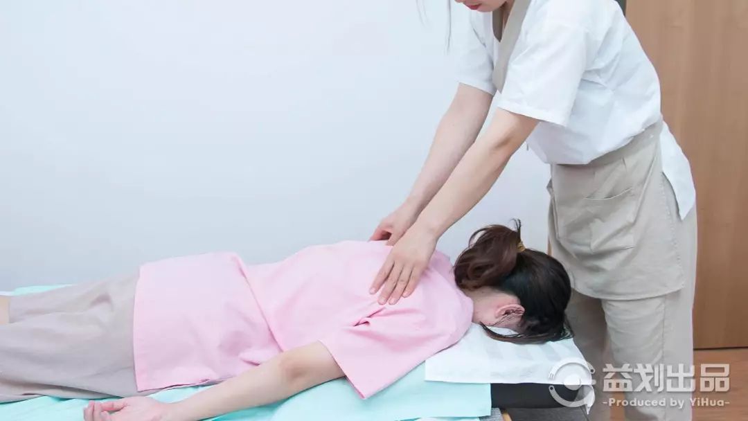 在青岛这家连锁养生馆做了个“大保健”后，我居然吃撑了