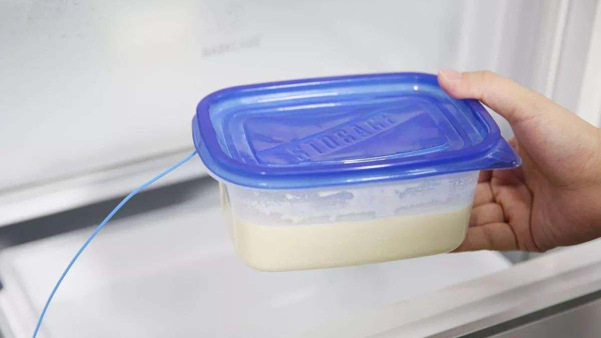 隔夜的母乳可以加热吗,母乳放冷藏超过24小时能吃吗