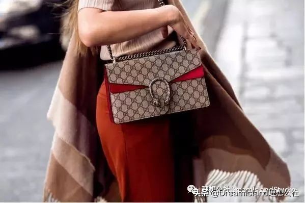 推荐几款适合女生的小包包,想买一款适合的小包包