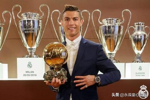 盘点足球历史最伟大的100位球星,中国足球十大最佳前锋排名一览表