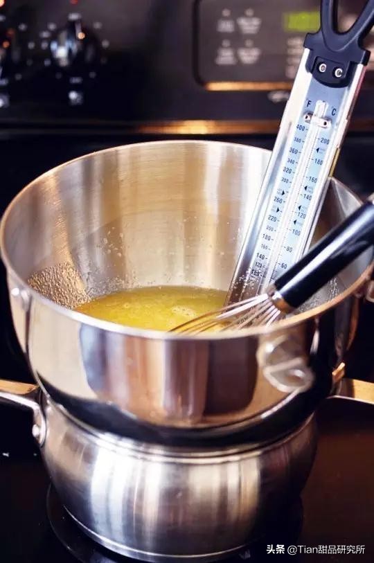 最简单的奶油霜,超详细的奶油霜