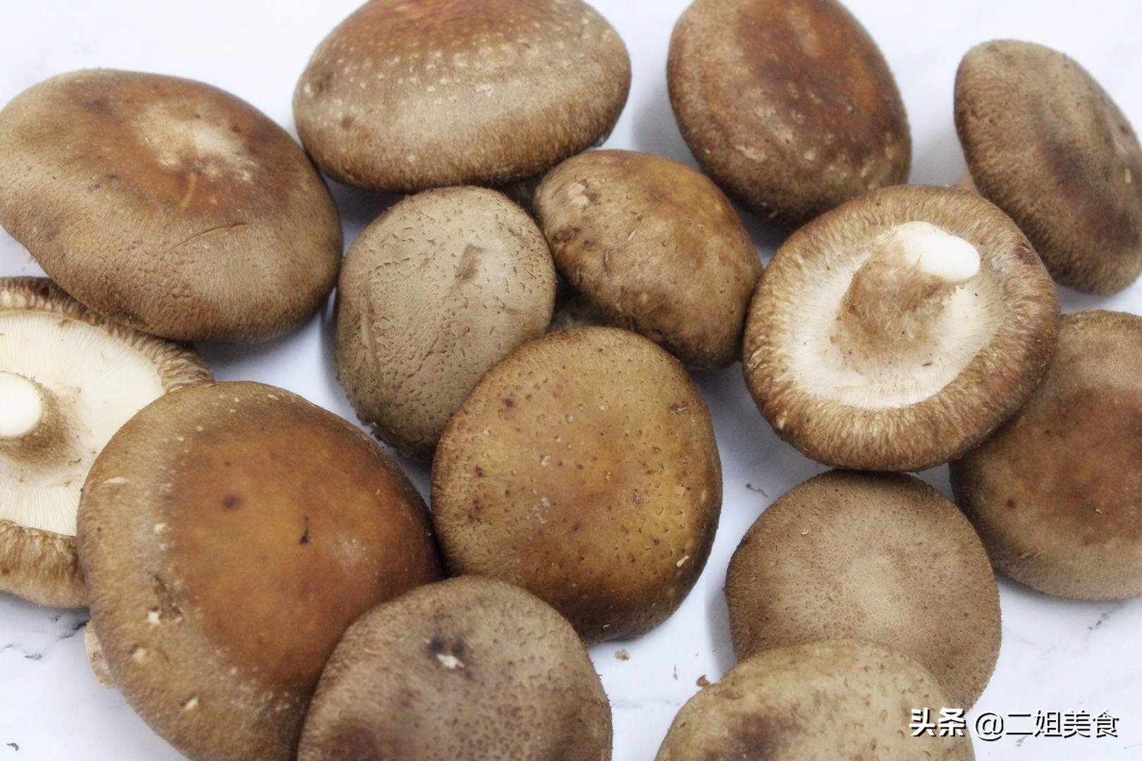 挑新鲜香菇,鲜香菇怎么选