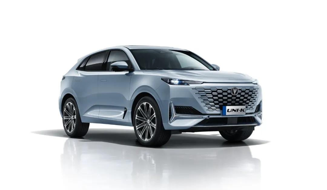 2.0T配8AT，轴距2.89米的UNI-K到底卖多少钱？