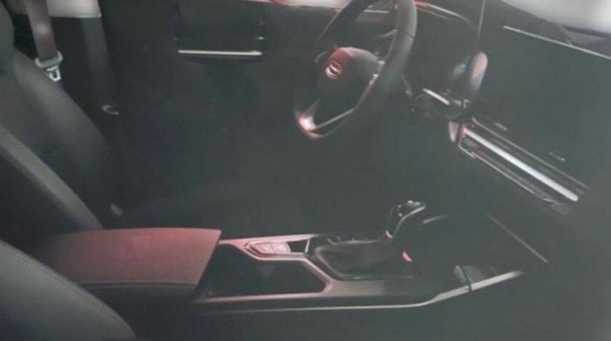 第四代吉利帝豪现车好看吗,最值得买的国产车5万落地