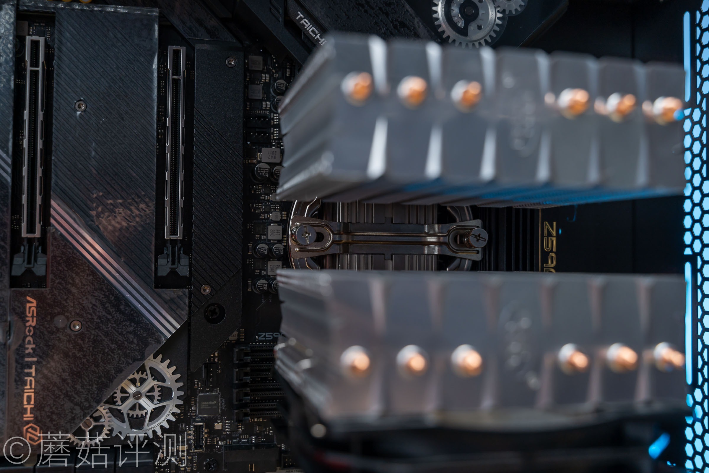 九州风神大霜塔procpu散热器,九州风神大霜塔能压什么cpu