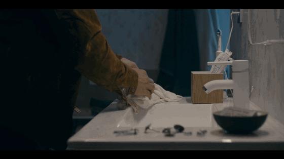 看不见的客人班底新剧,西班牙悬疑电影看不见的客人