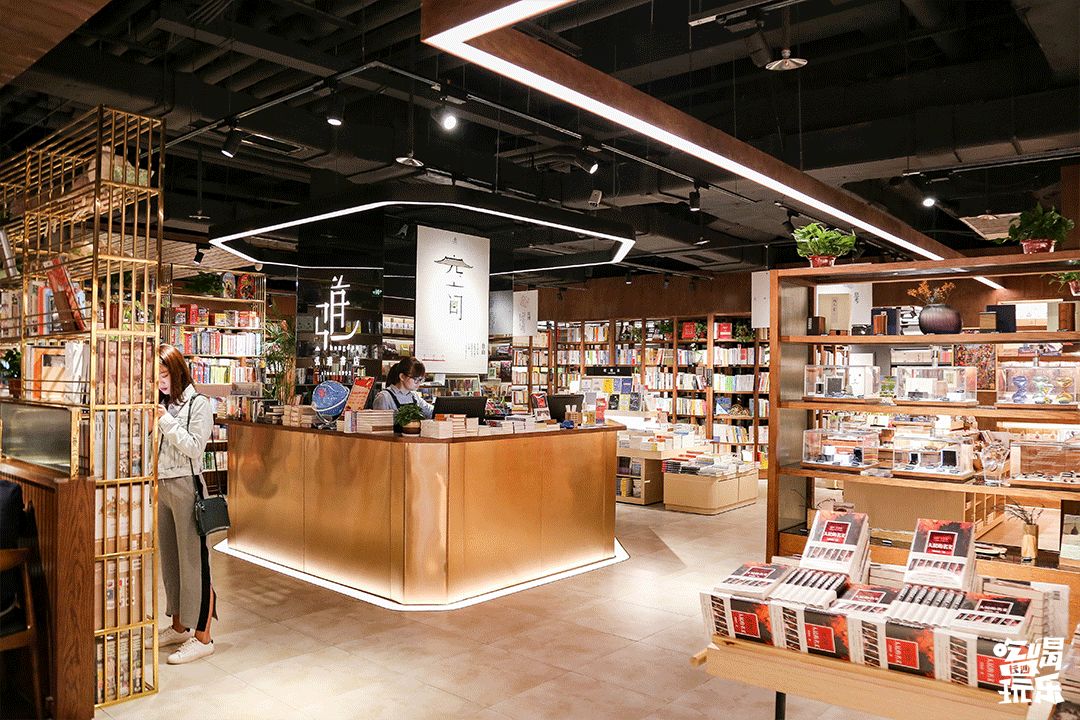 收藏!本期我们精选长沙14家宝藏书店推荐给你~