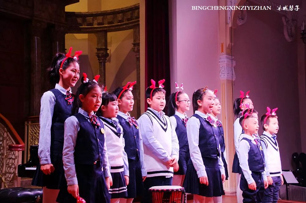 雅歌儿童合唱团，哈尔滨音乐舞台上的小星星