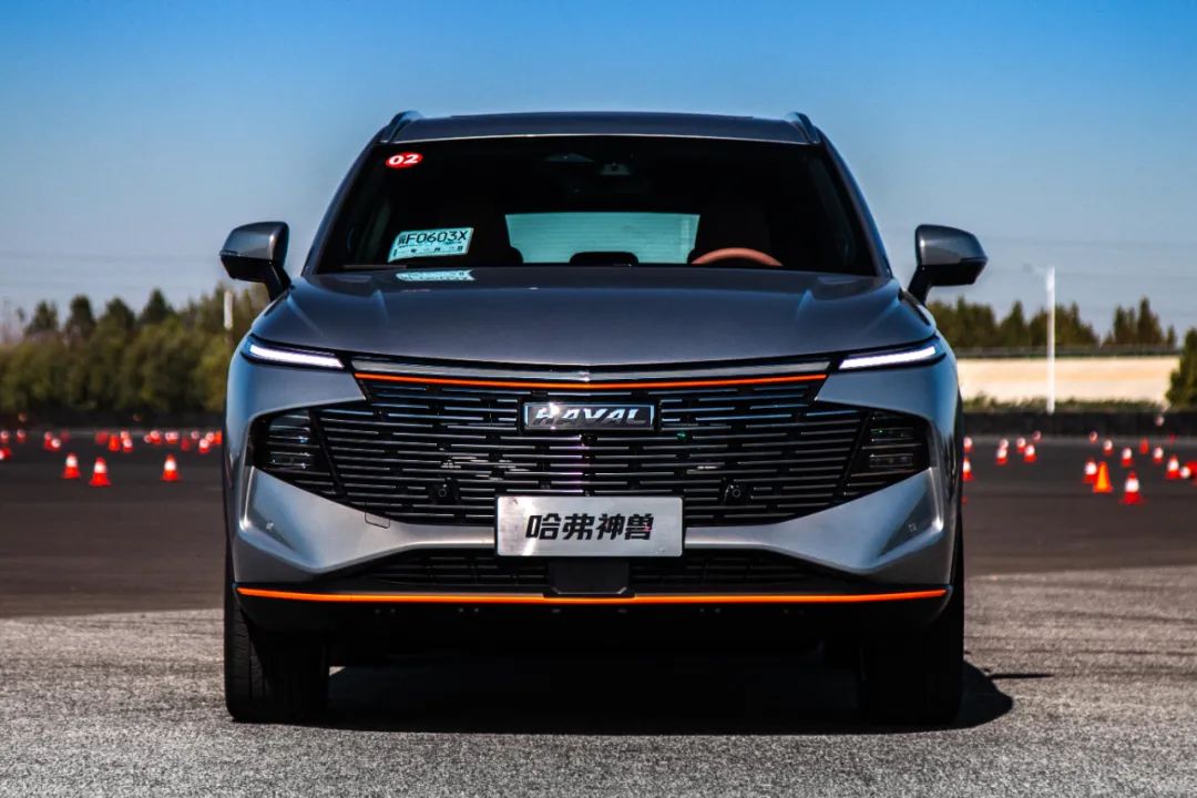 哈弗神兽2.0试驾视频,哈弗神兽2.0t智尊版试驾