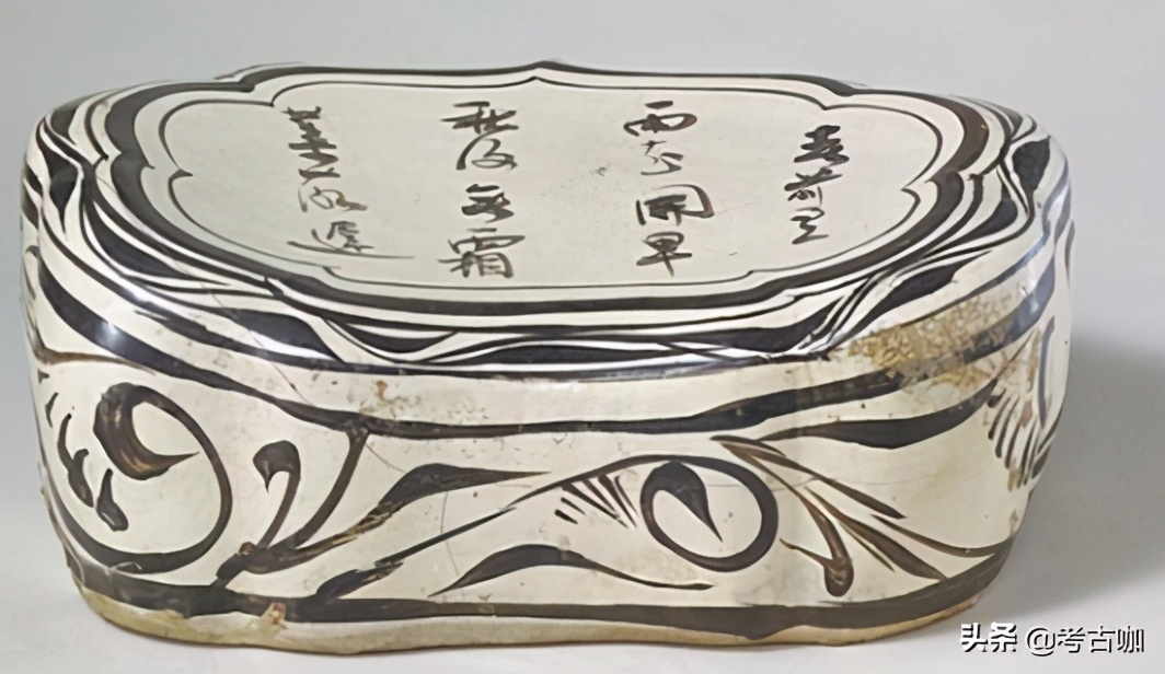 古人用什么样的枕头,古人枕头用木头做的