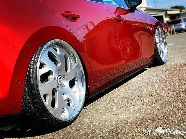 马自达3两厢版最新款,马自达3昂克赛拉两厢版