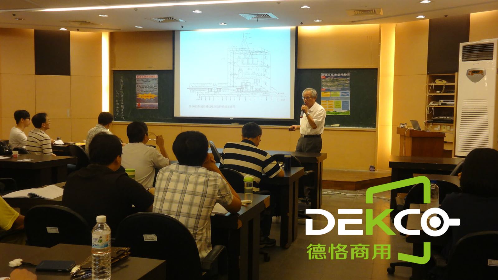 苹果macbook连接投影仪无法显示,macbookair怎么投屏到投影仪