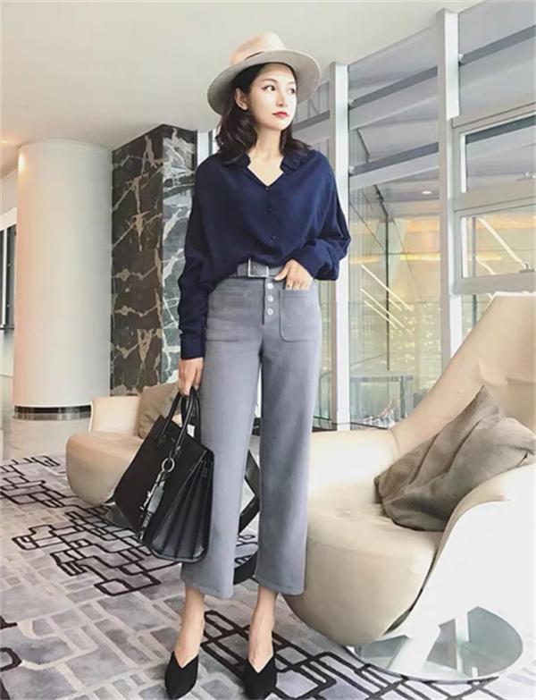 洋气穆勒鞋最新款时髦,穿的鞋子新款小白鞋