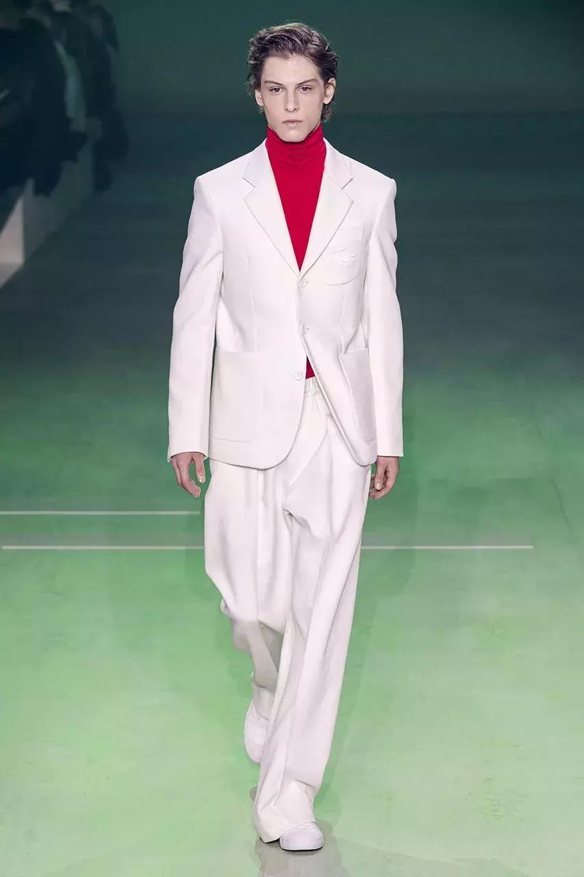 polo老气四招穿出精英范,polo衫是不是老气