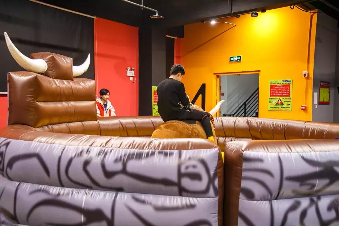 让全家老少玩上瘾的巨型嗨玩基地，1周年店庆活动炸翻全场！