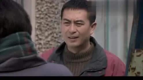 职场里只有一个女领导怎么相处,职场女性怎样和年长异性领导相处