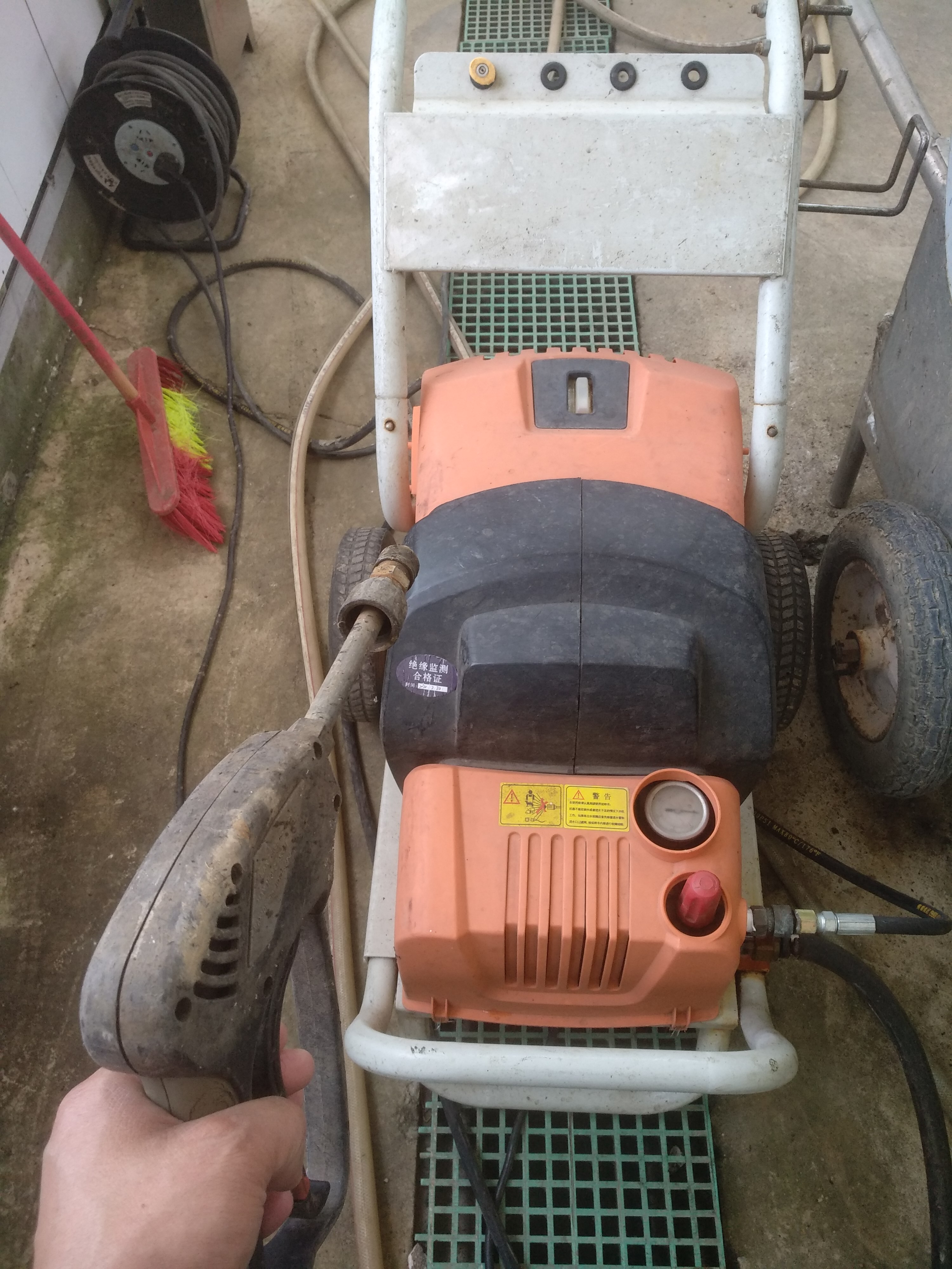 220伏清洗机开关电路图,手提式清洗机电机接线图