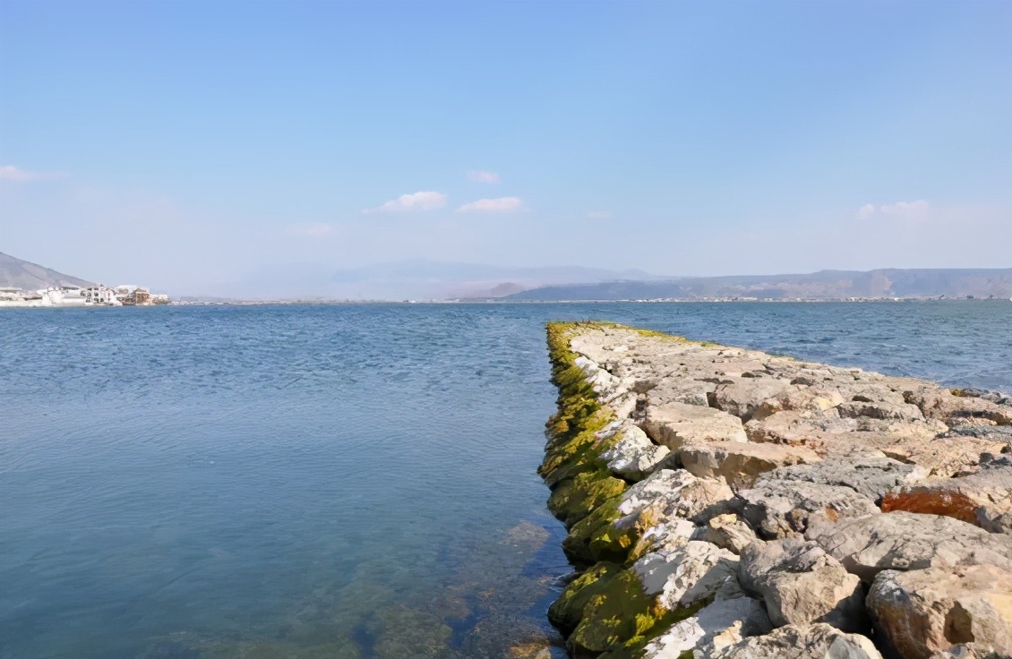 6年前辞职看世界女教师现状,想去看世界的女教师现状