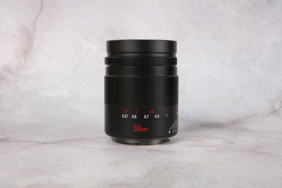 50mmf1.8镜头与变焦镜头虚化对比,虚化效果最强的镜头