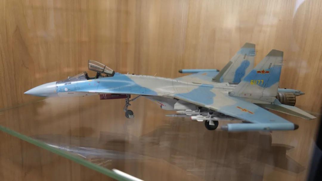 上海模型爱好者的新“圣地”：LeModeleCoffee探店