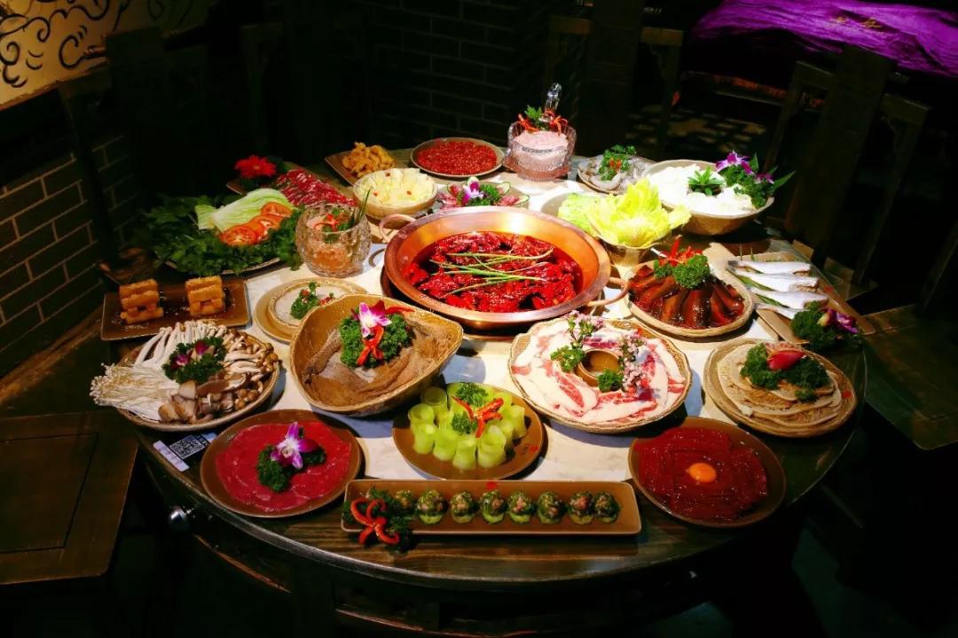 安顺黄果树瀑布有什么玩的,安顺黄果树周边有什么好玩的