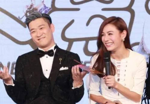 曹云金与富婆女友疑分手?前妻孕期出轨,相声馆倒闭事业爱情全完?