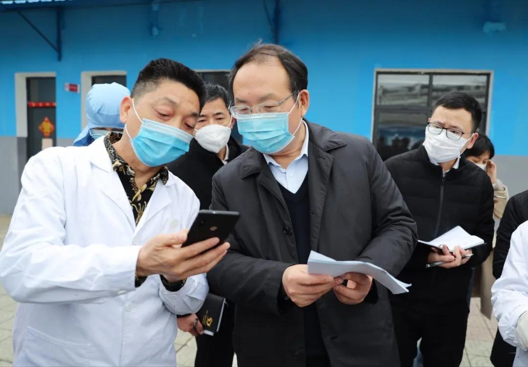 周喜安率队来铜实地督导统筹推进疫情防控和经济社会发展工作