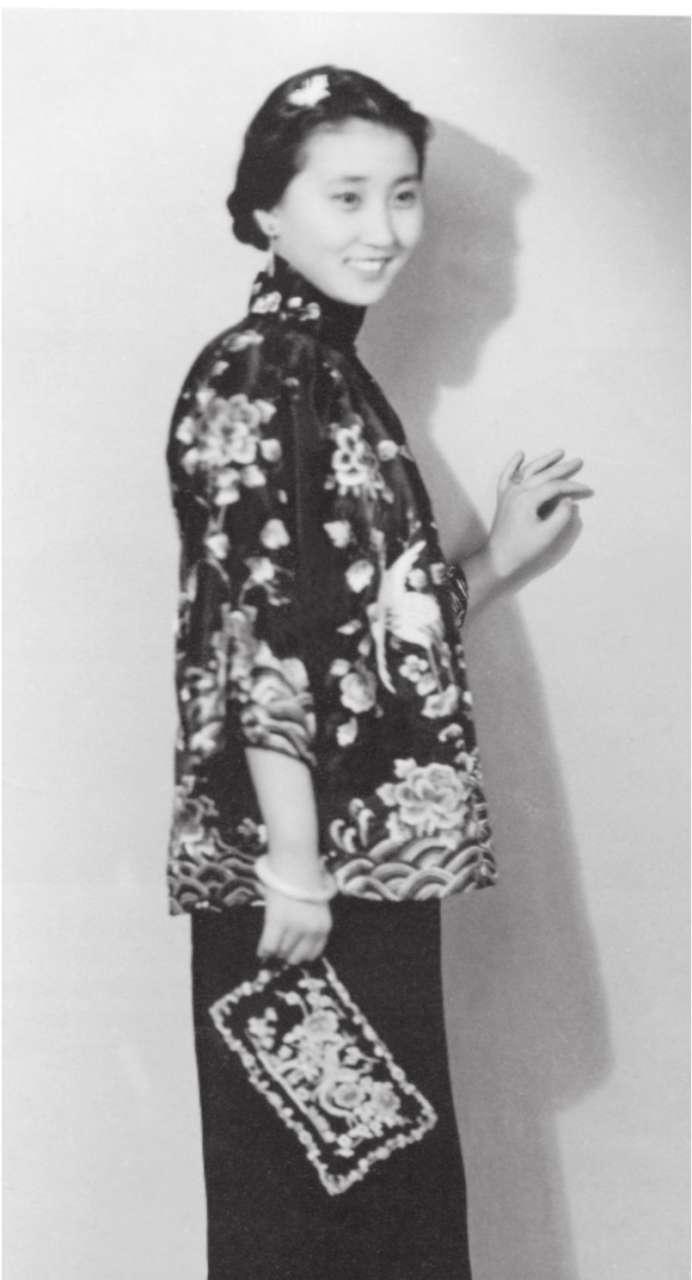 蒋英：嫁给干哥哥钱学森，培养学生李双江，这个女人到底多厉害？