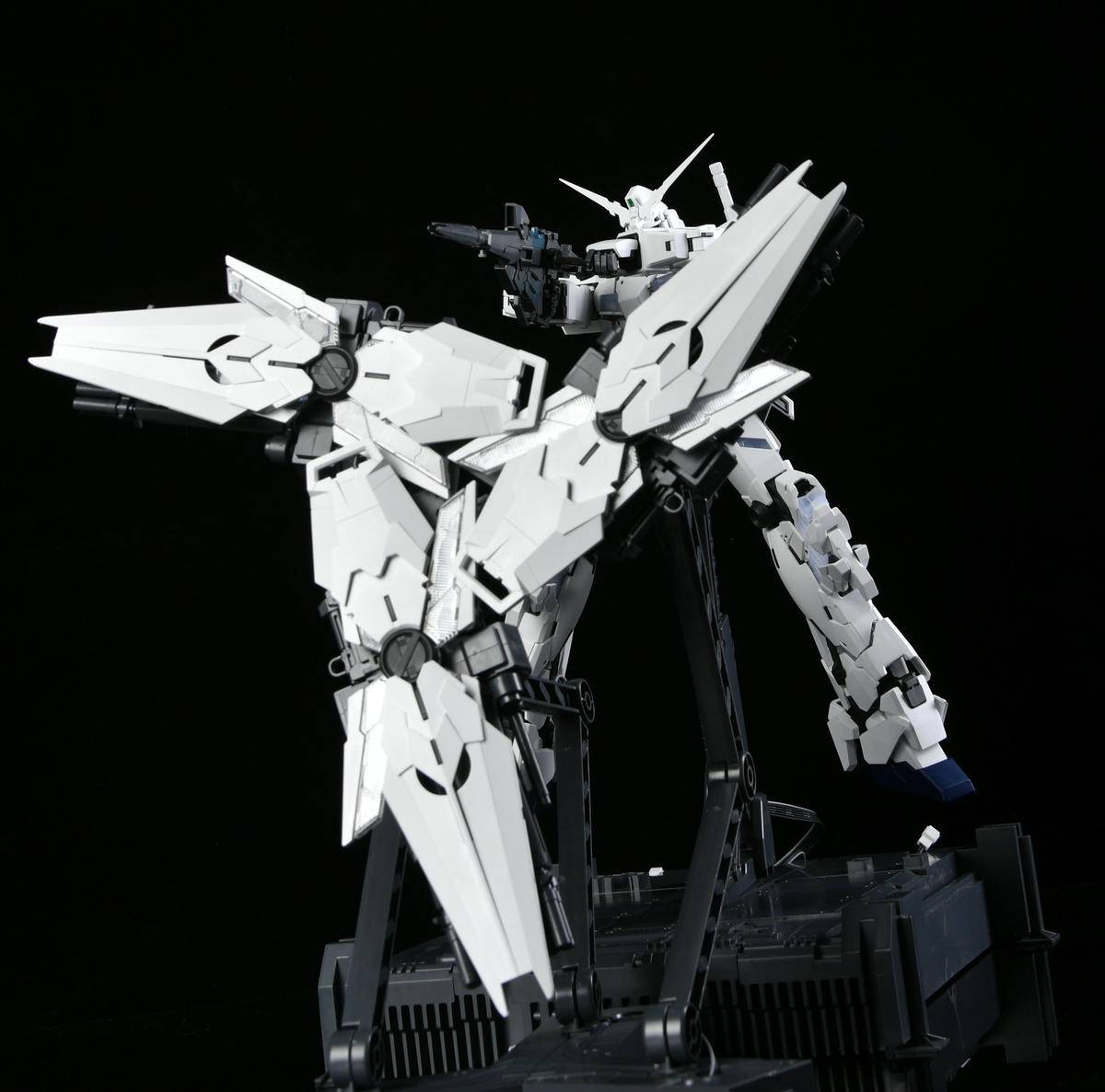 mgex独角兽高达测评,万代限定重炮高达mg开箱