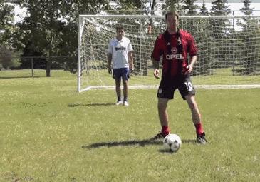 足球基本功训练停球,小学生足球基本功训练停球