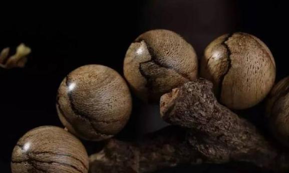 有收藏价值的木质手串,木质文玩手串