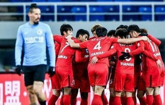 大连媒体痛斥一方1-5惨败！能力态度都不及格，只能给差评