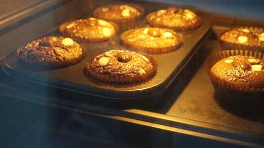 初学烘焙怎么调烤箱温度,烘焙烤箱温度如何掌控