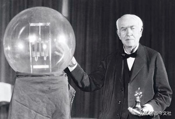 爱迪生发明了电灯？美国总统候选人：不，那是黑人发明的