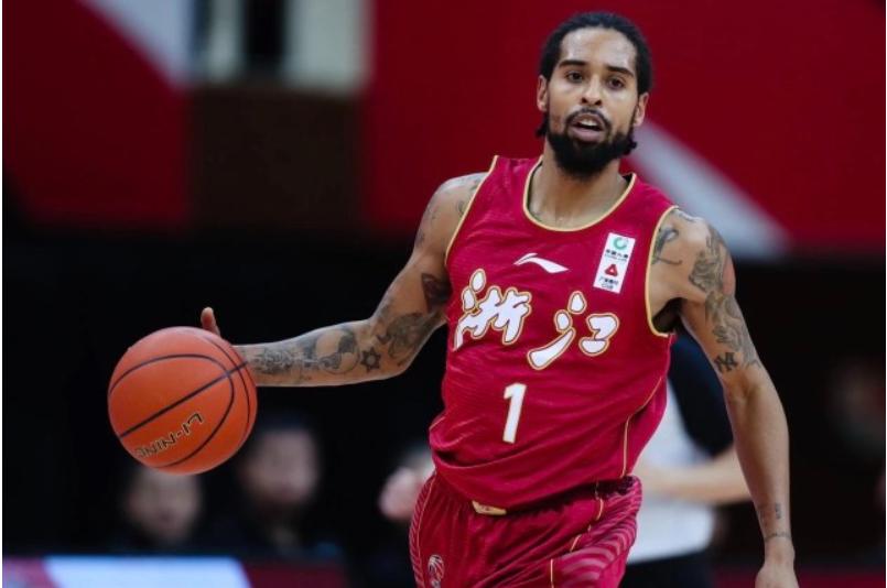 北控马布里首秀独得19分,马布里41分13板集锦