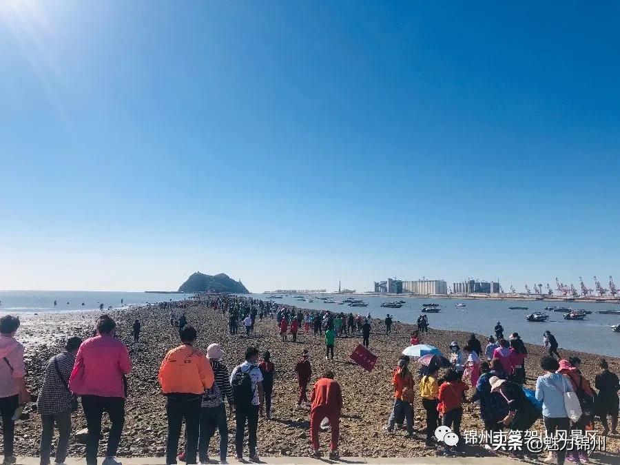 锦州笔架山风景区晚上,锦州笔架山风景区四月中旬