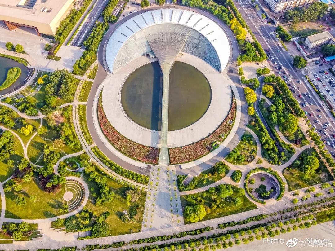 天津对称建筑物,天津各区分布图最新