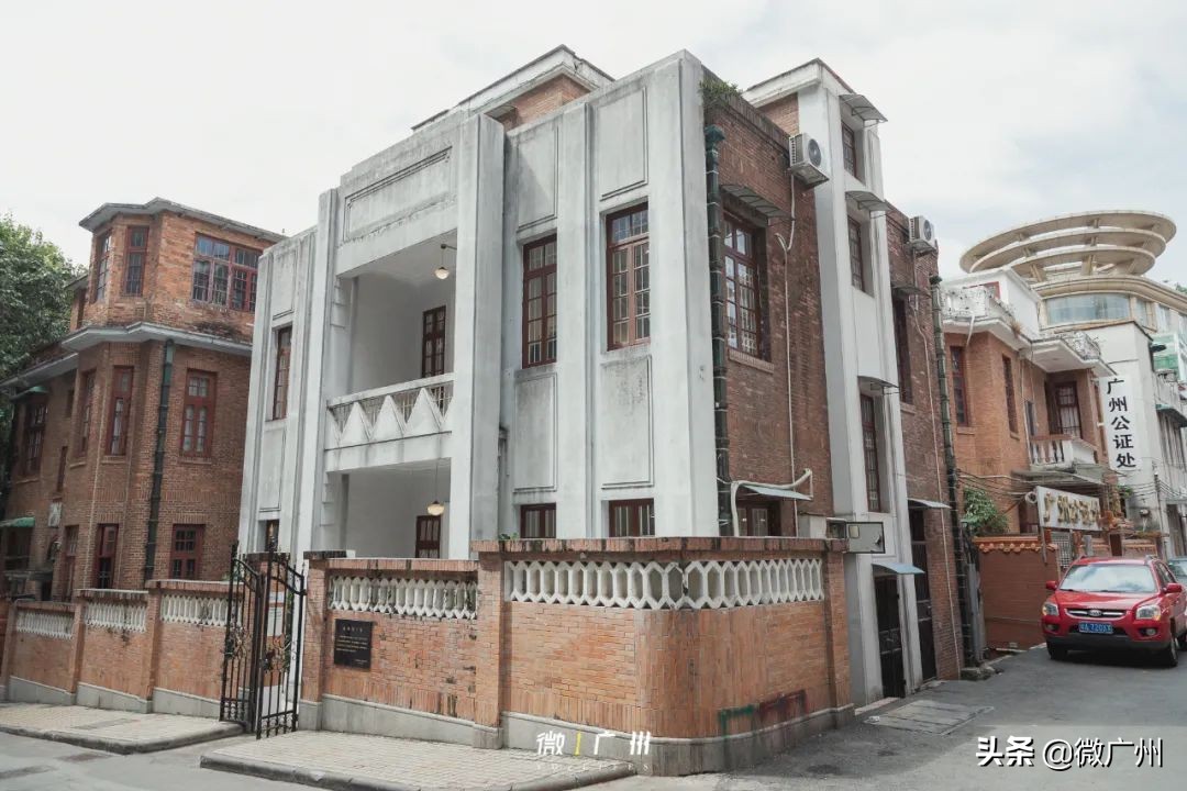 超模刘雯国内,刘雯走过的顶级秀场