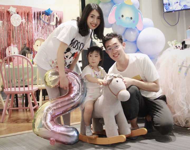 二胎宝妈两次怀孕，没发胖没变丑，工作带娃还旅行，看完不恐孕了