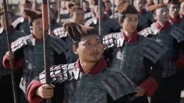 大秦赋:复活的地下军团如何砍头升级?军功爵制与秦军战阵分析