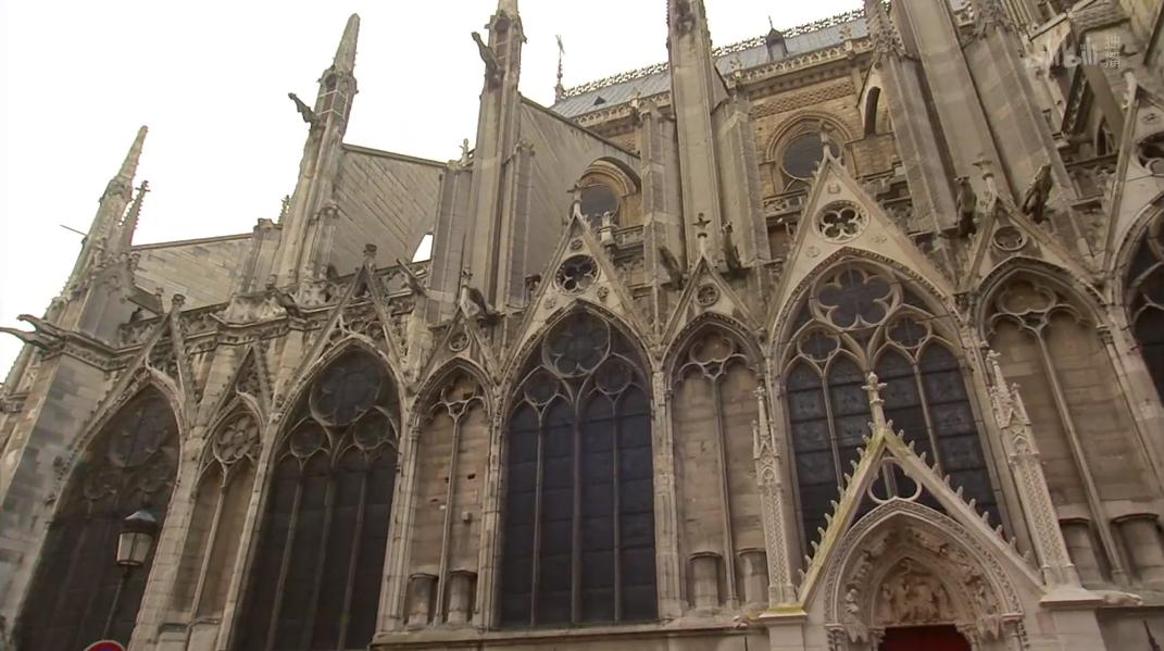 巴黎圣母院火灾重建后建筑怎样,巴黎圣母院火灾一周年