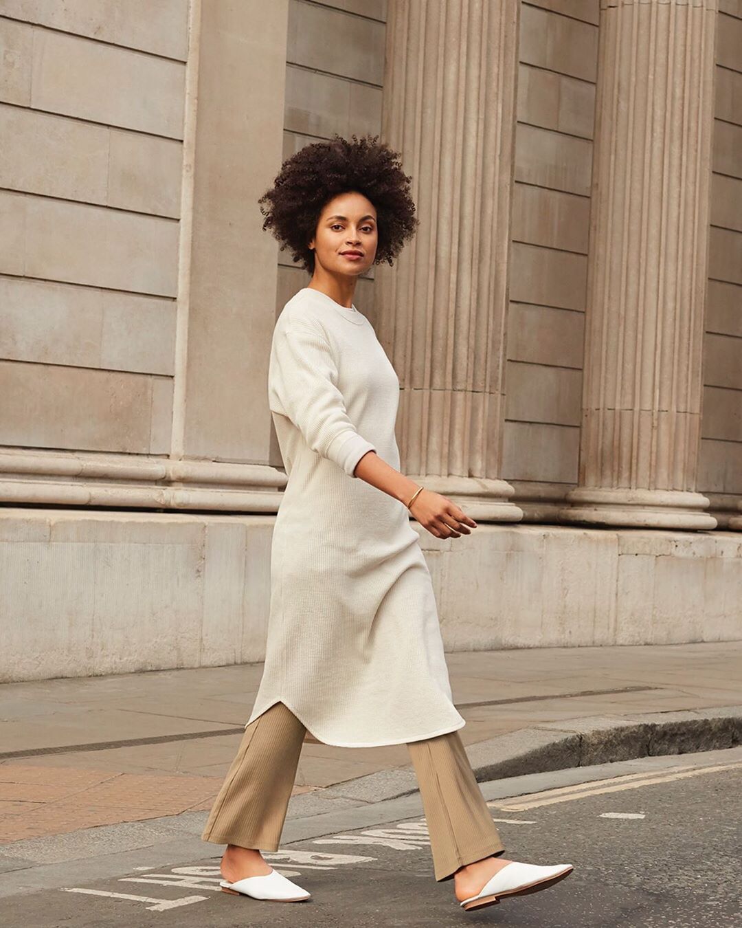 买衣服注意这4个细节，让你一看上去就是贵妇，比别人更显气质