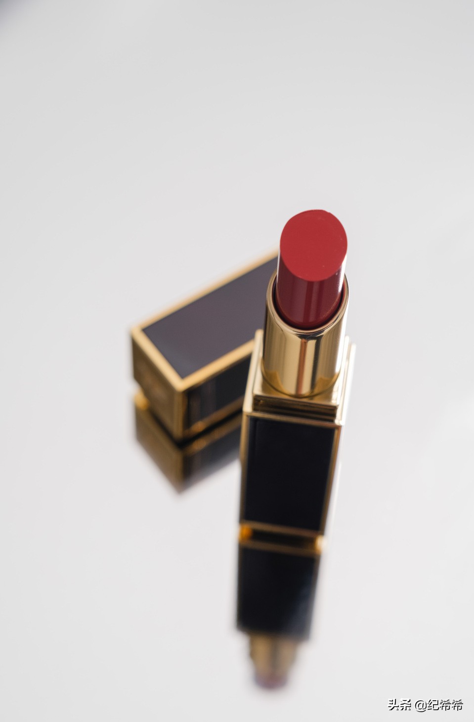 黄皮必入!宁静黄龄同款,一上架就卖断货的tomford细黑管实测