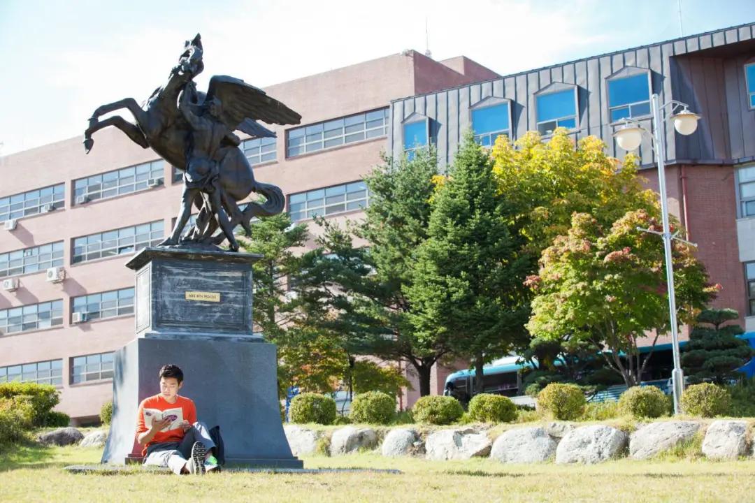 韩国中文授课MBA课程，可带薪进入韩国名企实习