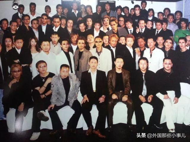 日本黑社会老大年轻的时候,日本黑社会现在的状况